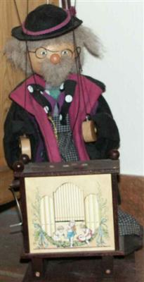 Marionette Drehorgelspieler